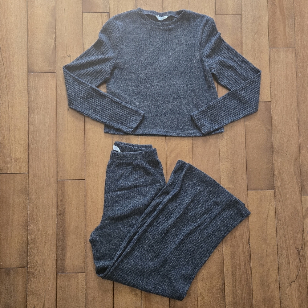 Primark Charcoal 2 Piece Set Cropped Sweater And Wide Leg Pants Size 12-13